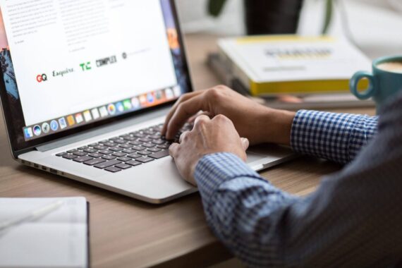 NEU: Einstündige Info-Webinare zu unseren Ausbildungen thumbnail